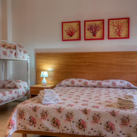 Aquarium Residence San Pietro in Bevagna Luaran gambar