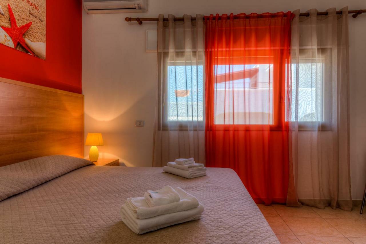 Aquarium Residence San Pietro in Bevagna Luaran gambar